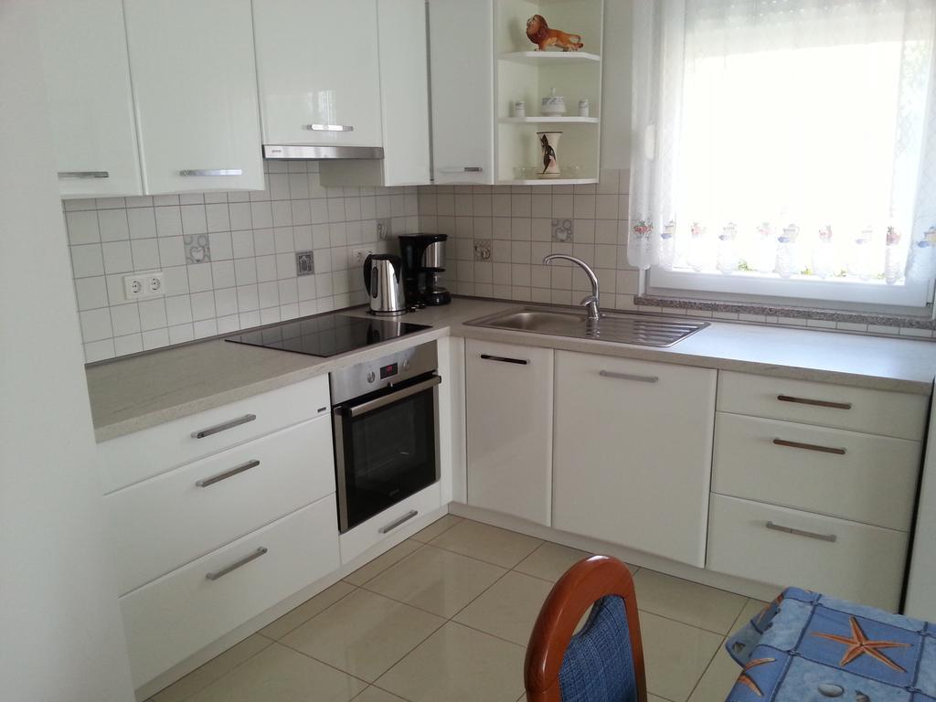 Bluegum Apartments Liznjan Room photo